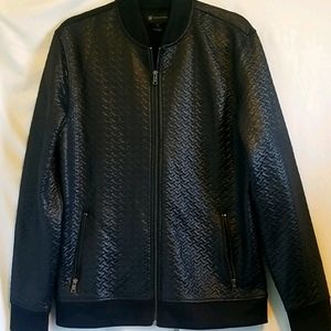 International Concepts  black weave patter…